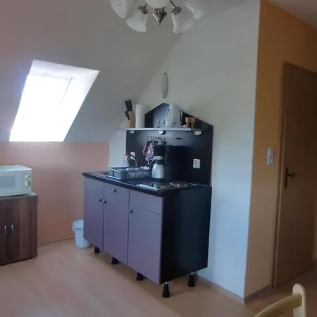 Apartamento Nette Mit Garten, Grill Und Pool Radewege